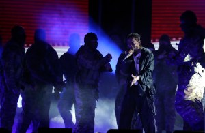 Kendrick Lamar y Bruno Mars se llevan tres Grammy cada uno en la gala previa