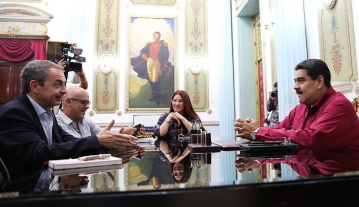 Maduro dice que está todo dado para un acuerdo con la oposición tras recibir a Zapatero
