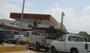 Escasez de gasolina genera caos en Maracaibo #9Mar
