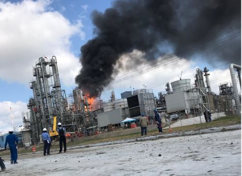Una explosión en una planta industrial de Texas deja 22 heridos