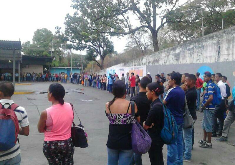 A pesar del “triunfo” de Maduro, en Ocumare del Tuy siguen sin transporte público #21May