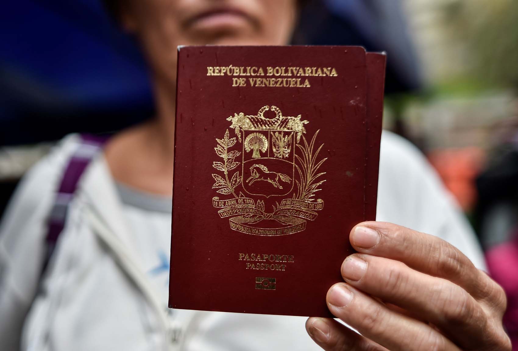 Panamá aceptará pasaportes vencidos de venezolanos para trámites migratorios
