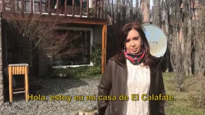 Cristina Kirchner denuncia destrozos y robos durante allanamiento a su casa (video)