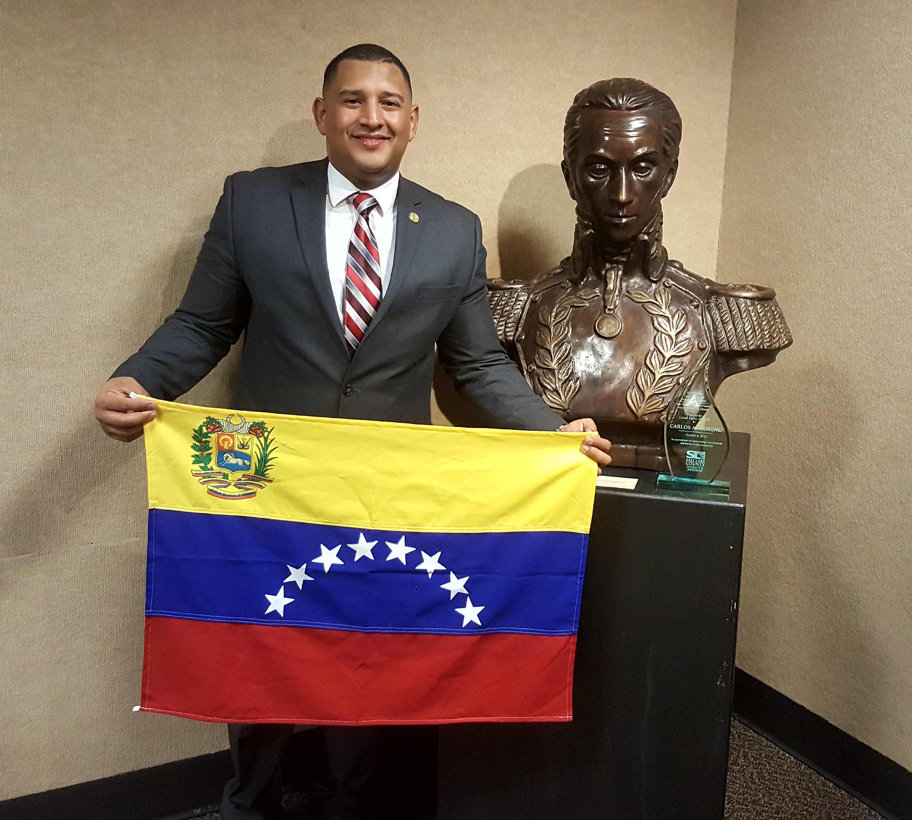 Venezolano es reconocido como Héroe de la Ciudad Metropolitana de Salt Lake City, en   Utah