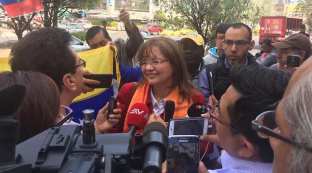 Embajadora de Venezuela expulsada de Ecuador regresa junto a los migrantes que se acogieron al plan vuelta a la Patria
