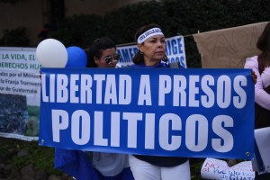 Ocho opositores en Nicaragua condenados a prisión por protestas contra gobierno de Ortega