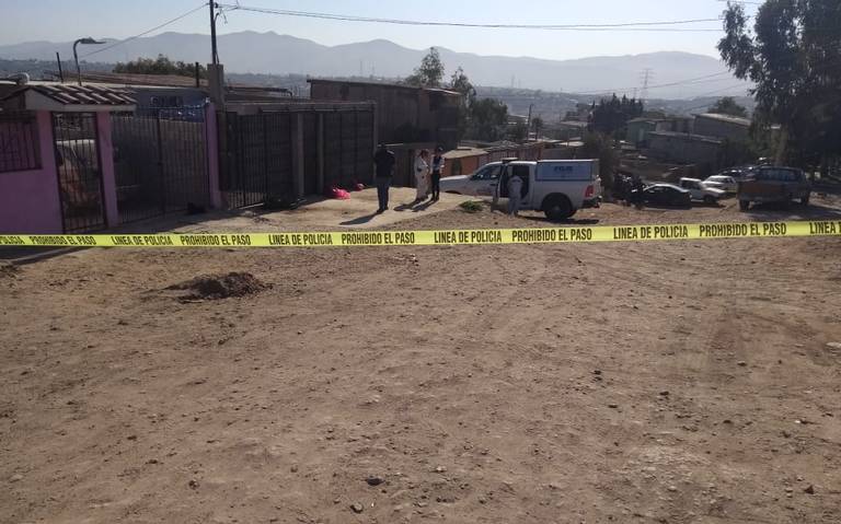 Hallan cuerpos apuñalados de dos migrantes hondureños en ciudad mexicana de Tijuana