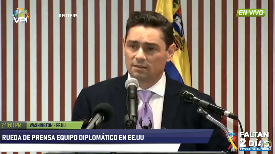 Carlos Vecchio: Estamos buscando soluciones ante el desmantelamiento de las embajadas (video)