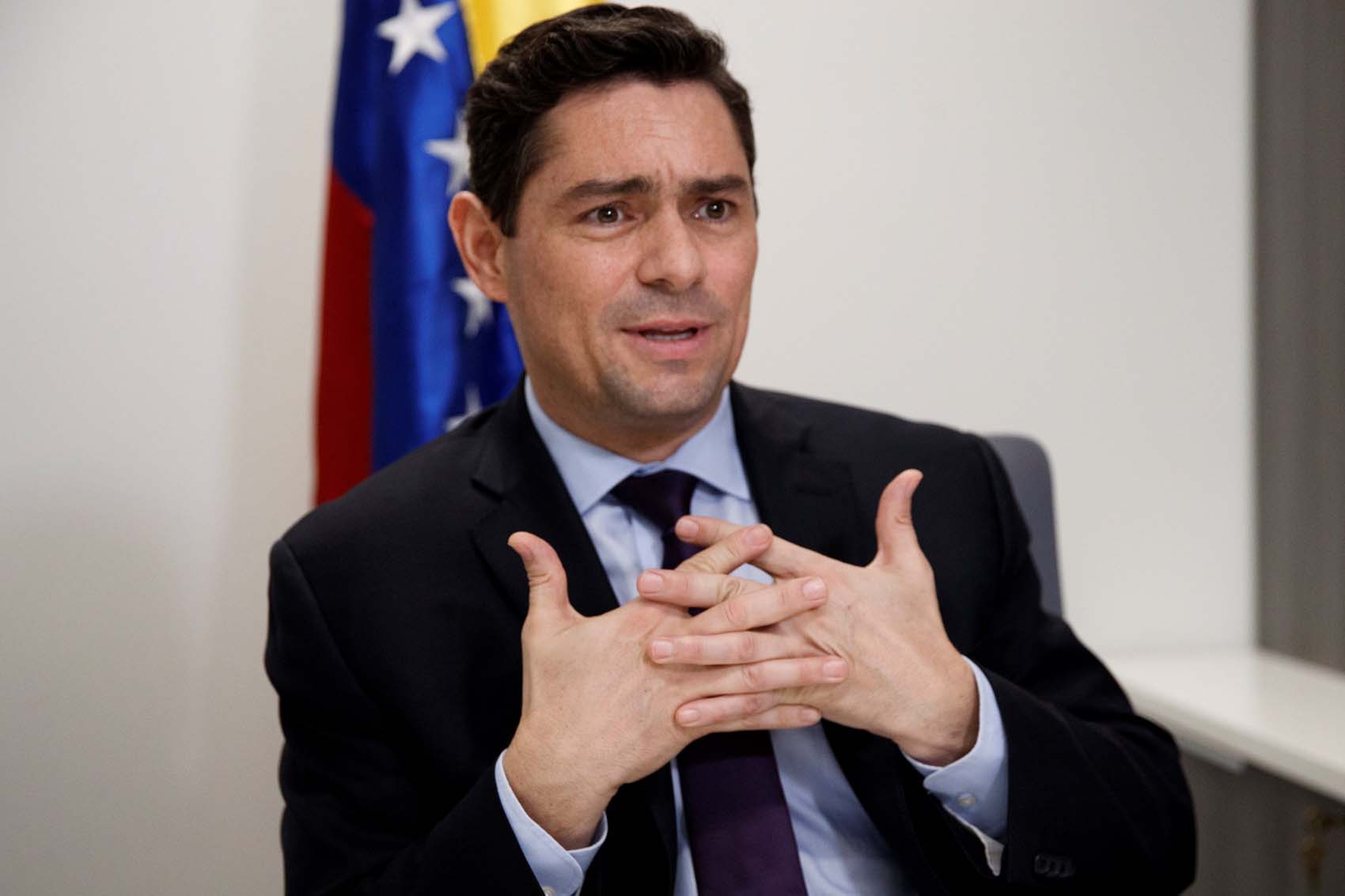 Embajador Vecchio: Sanciones y acciones contra regímenes de Maduro y Cuba nos acercan a la libertad