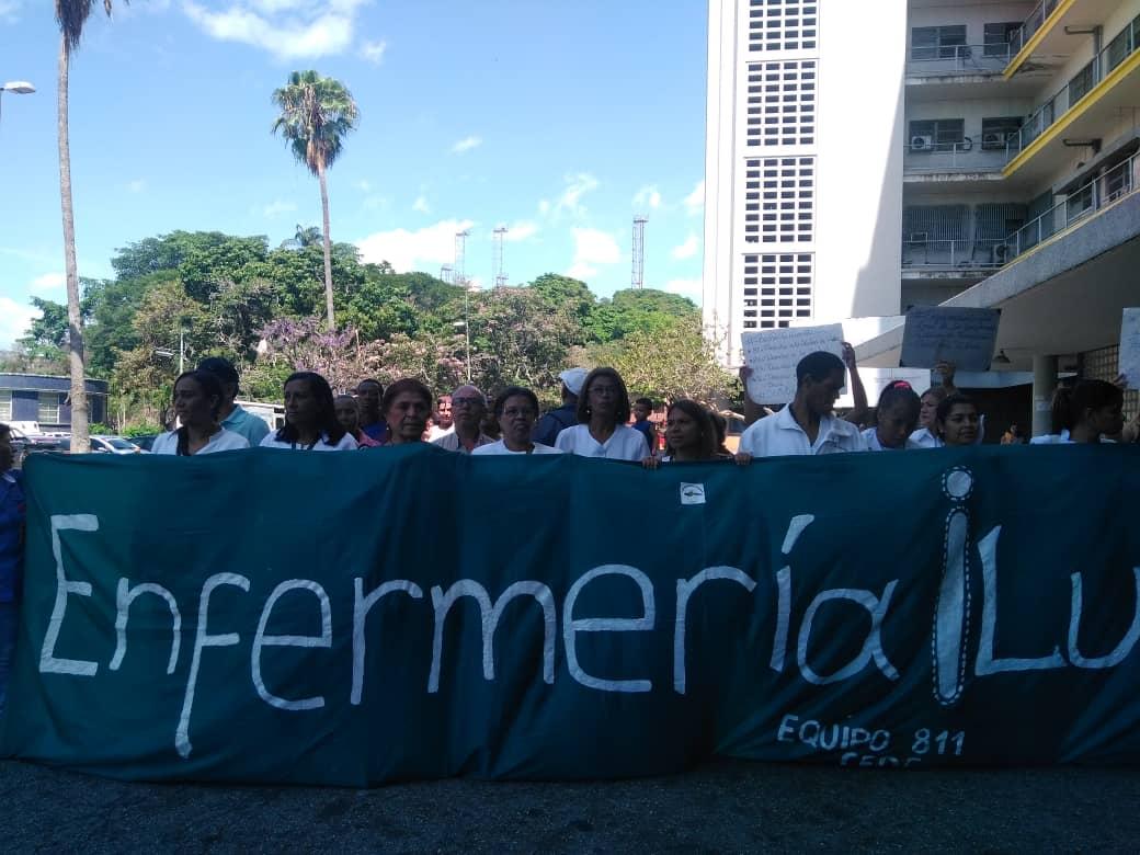 Gremio de enfermeras de Caracas protestaron este #13May por falta de insumos (Fotos)