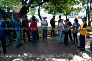 Maestros y profesores amanecieron en las calles de Lara exigiendo mejoras #16Sep