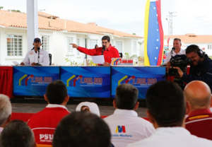 Maduro anunció la entrega de más de 500 mil armas a sus milicianos