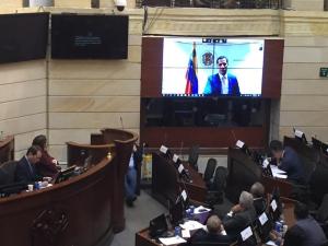 El “Gloria al Bravo Pueblo” estremeció el Parlamento Colombiano previo a la sesión de diputados en el exilio (VIDEO)