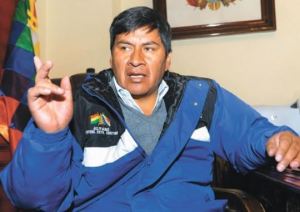 Gobernador y alcalde de Potosí, Bolivia, renuncian a sus cargos