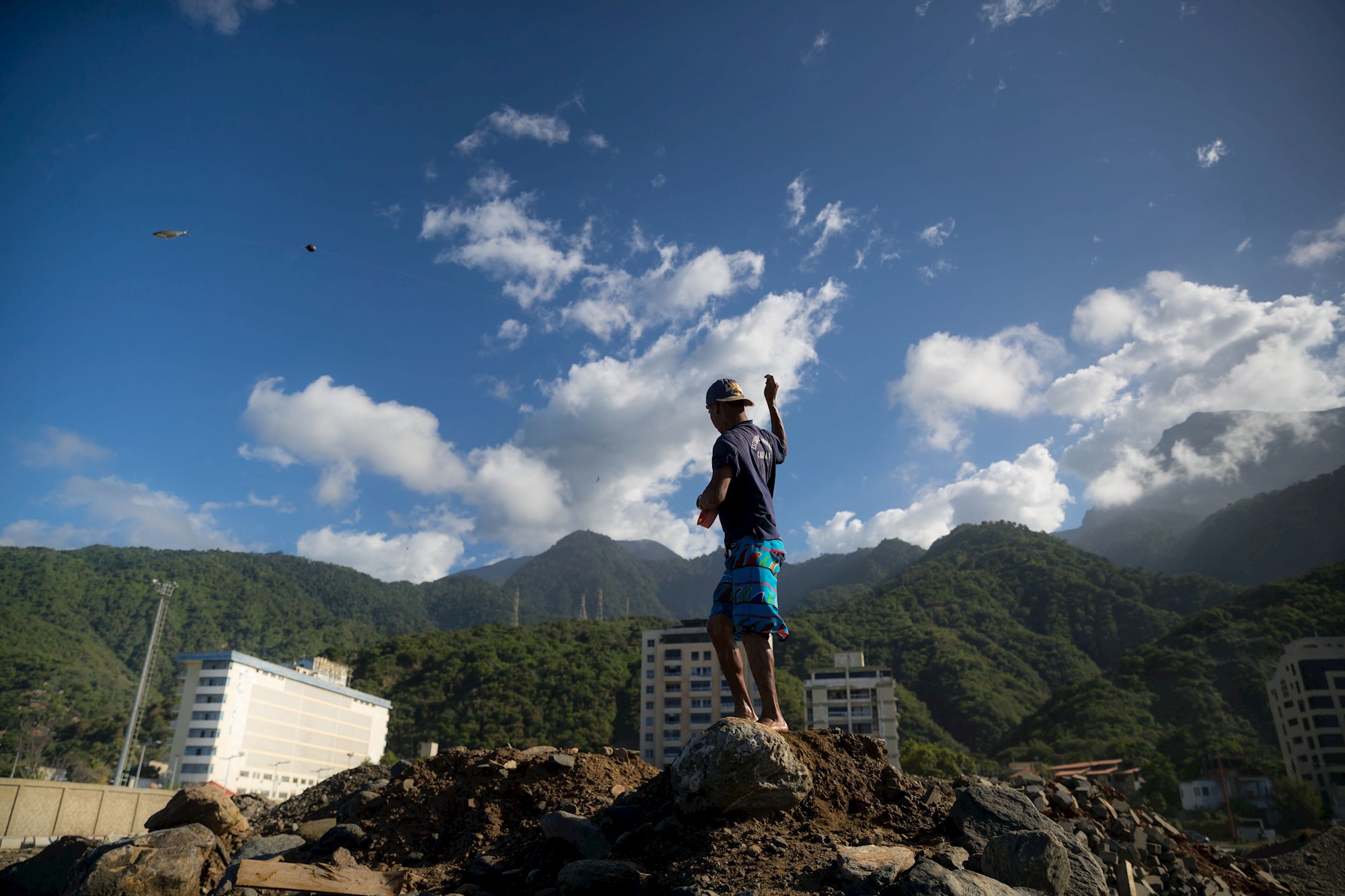 En imágenes: Vida diaria en La Guaira, 20 años después de su peor catástrofe