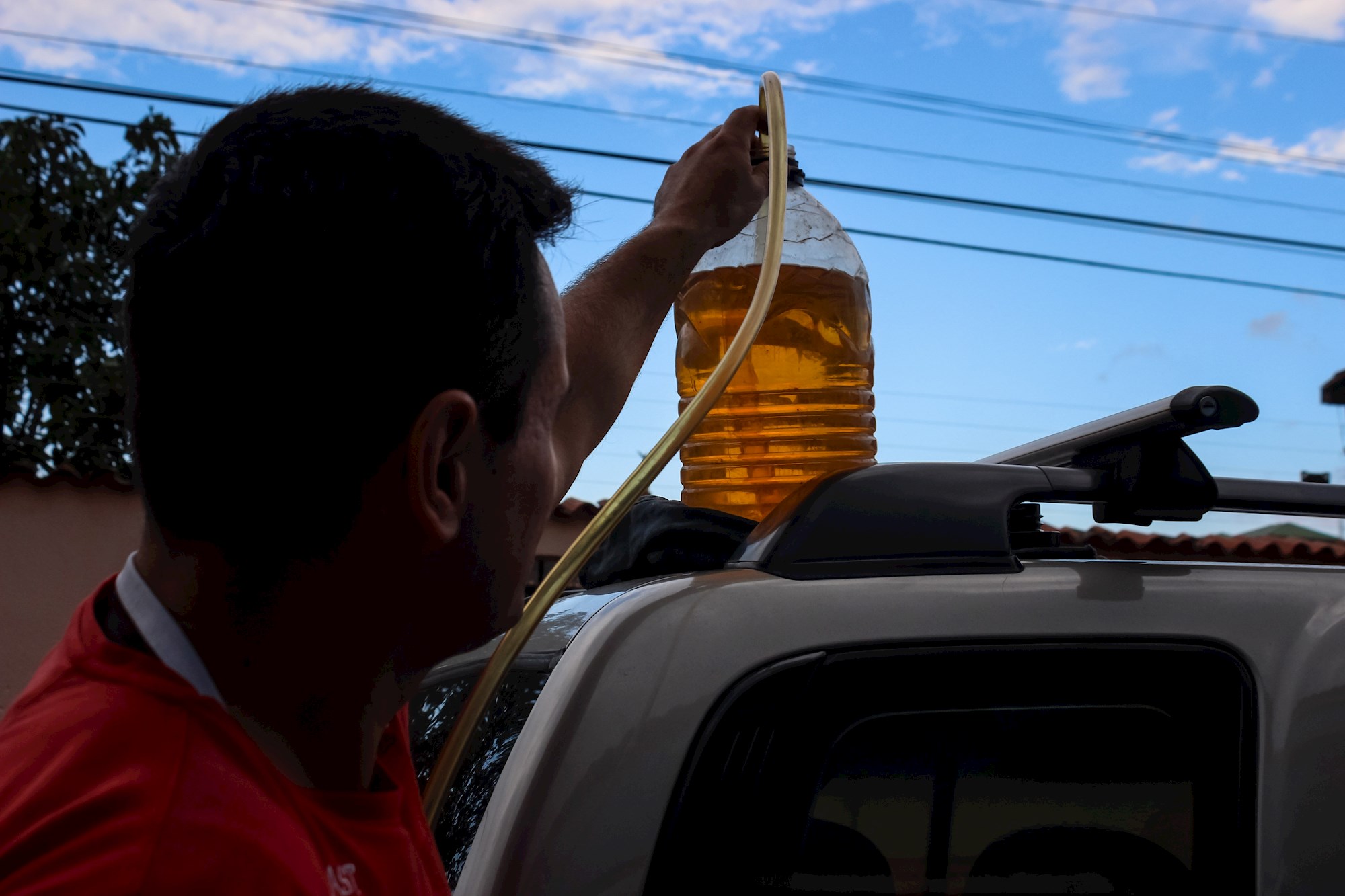 “Todo está muy bien organizado”: Famoso locutor venezolano ve normal la escasez de gasolina (Tuit)