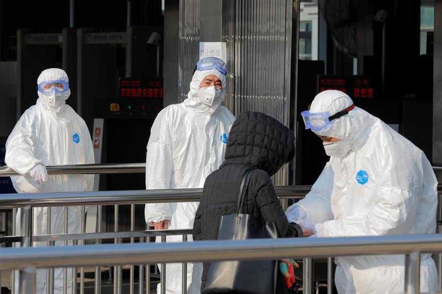 La ciudad de Pekín anuncia primer fallecido por coronavirus