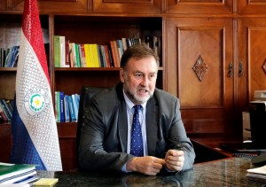 Ministro de Hacienda paraguayo será candidato a la presidencia del BID