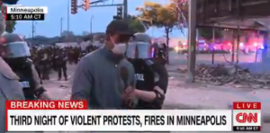 Corresponsal de CNN fue detenido mientras cubría las protestas en Minneapolis (VIDEO)