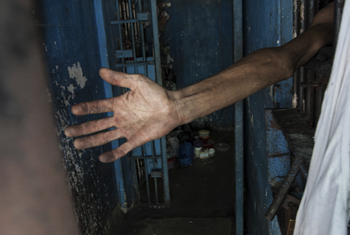 Desnutridos y con tuberculosis: Familiares de reclusos de Uribana están desesperados