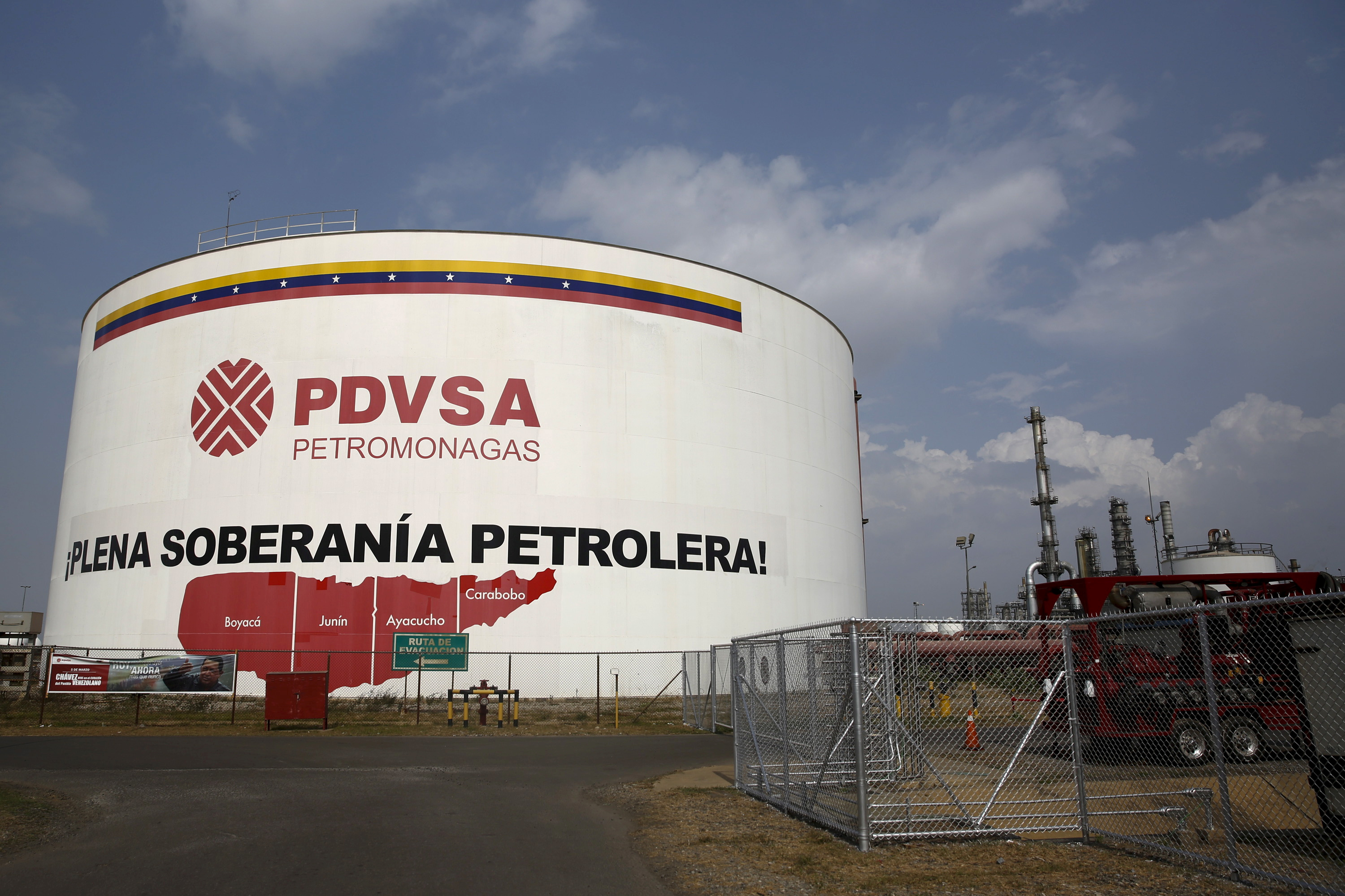Venezuela requiere más 50 mil millones de dólares para restaurar la producción de crudo a niveles de 1998