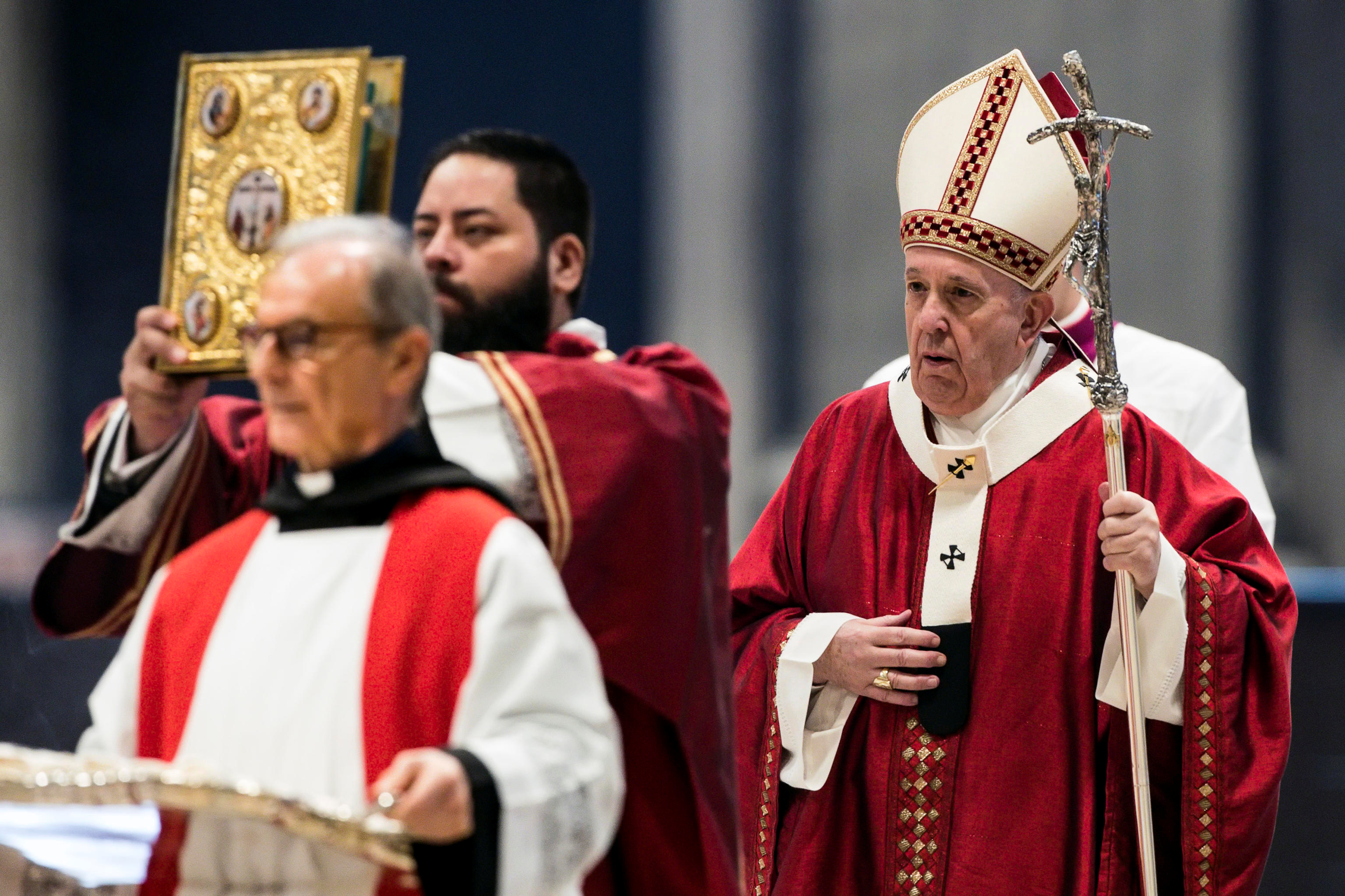 El papa Francisco pide rezar por los gobernantes en vez de insultarlos