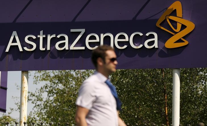 Países europeos vuelven a vacunar con AstraZeneca y Francia se confina de nuevo