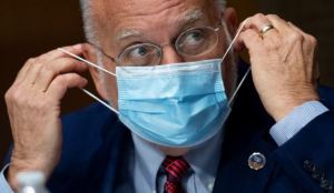 Experto de EEUU insiste en el uso de la mascarilla para controlar la pandemia