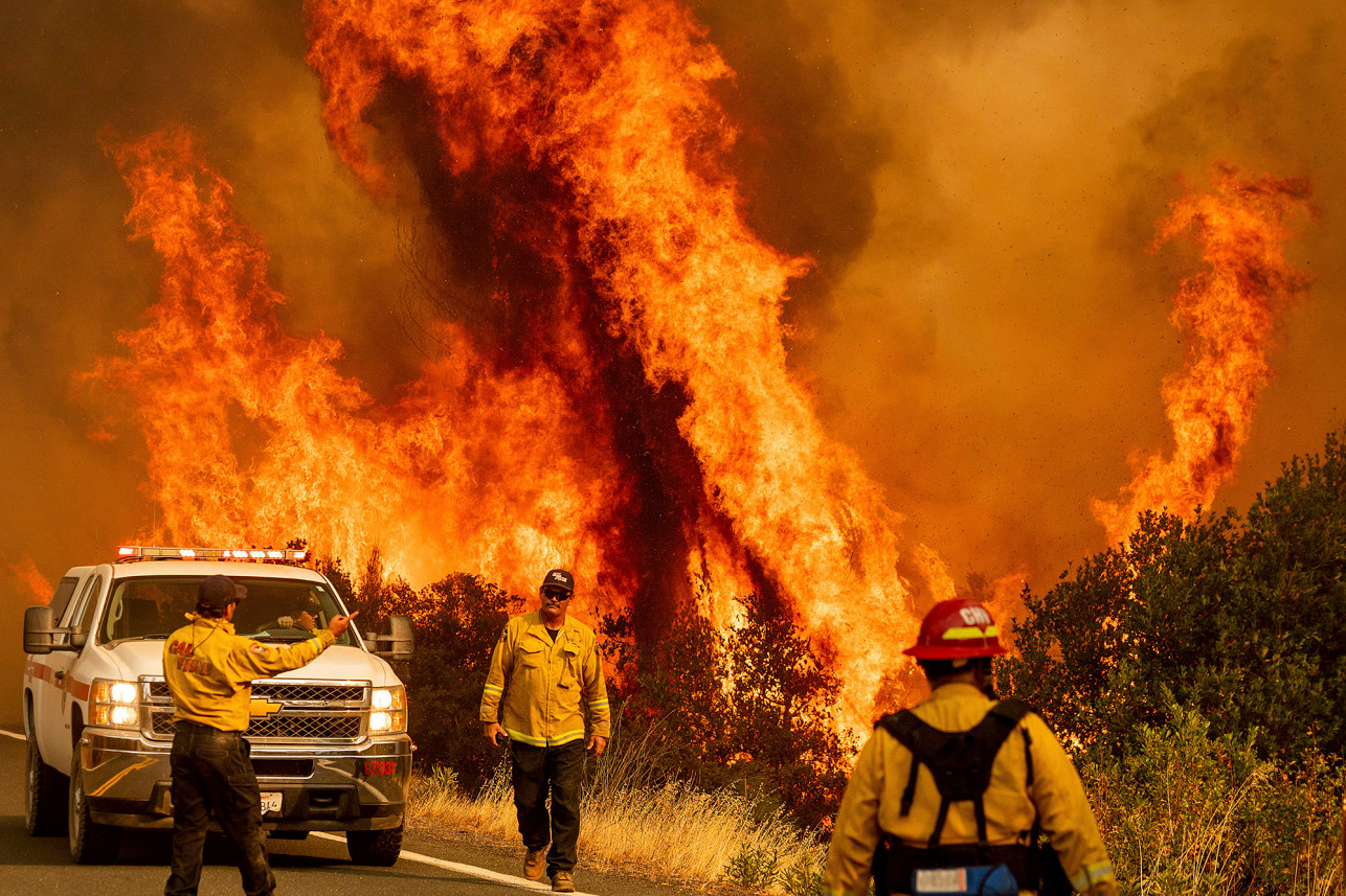 Recientes incendios forestales de California podrían ser los más grandes en la historia (FOTOS)