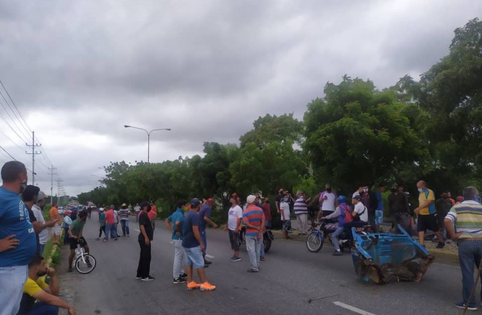 Protestaron por falta de gasolina en Barquisimeto este #27Ago