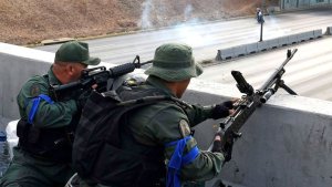Comandantes de la Operación Libertad respondieron a Capriles: “Nosotros salimos al terreno, usted solo a tocar cacerolas”