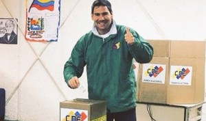 Winston Vallenilla, uno más que se postula al show electoral de Maduro