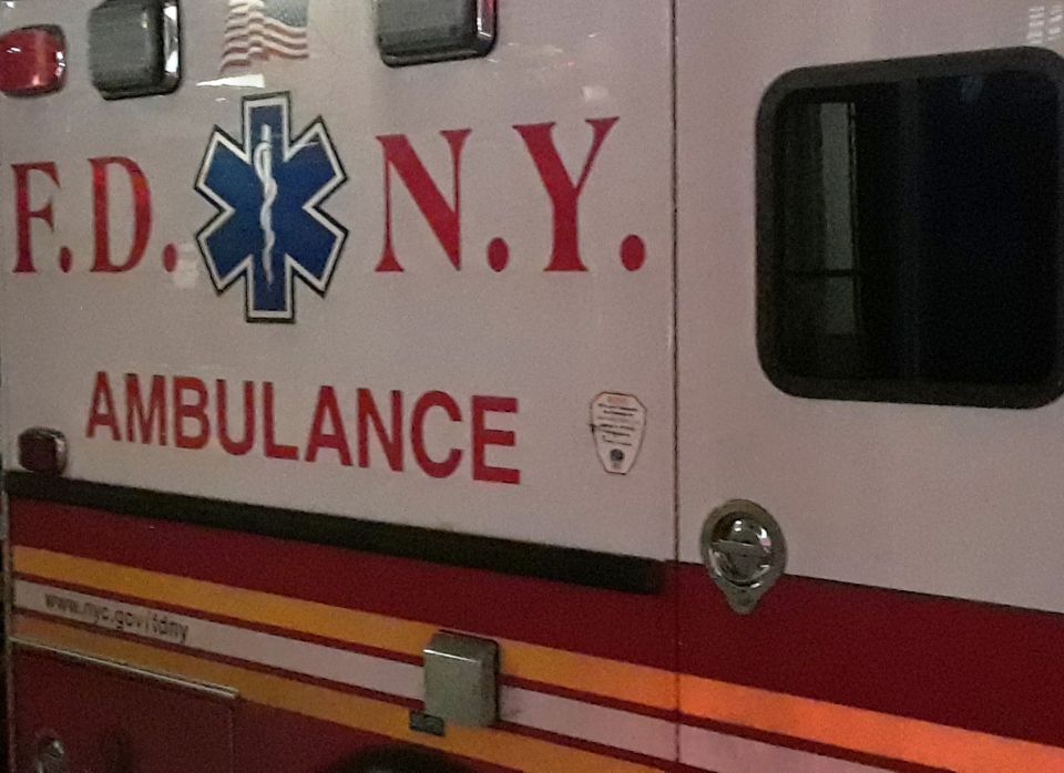 Un hombre de 61 años incendió apartamento de ex novia en Nueva York