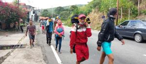 Pese al coronavirus, venezolanos siguen llegando a la frontera para partir hacia Colombia
