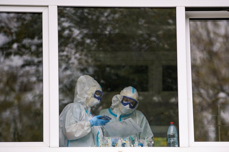 Rusia suma más de 19 mil nuevos casos de coronavirus en las últimas horas