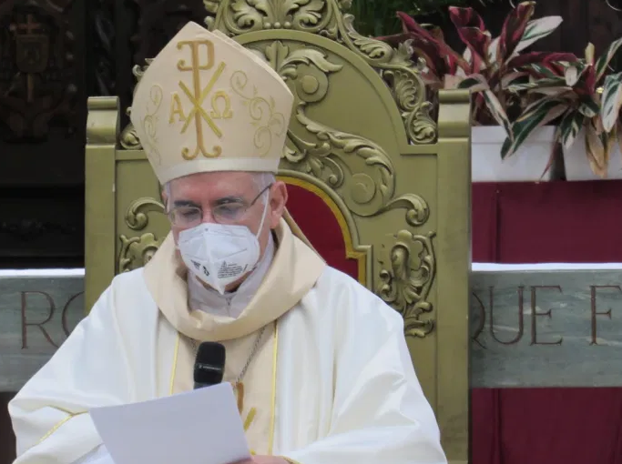 Monseñor Moronta: Así como hay dinero para armas, tiene que haberlo para las vacunas (Video)
