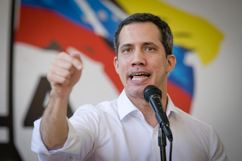 Guaidó alertó que “se quieren salvar de la CPI y señalan a otros miembros de la dictadura”
