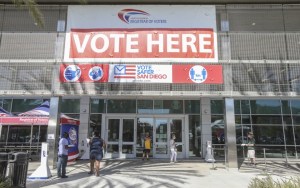 Latinos en el condado de San Diego se preparan para votar la próxima semana
