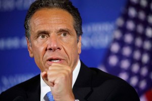 Principales cadenas de cable hacen silencio sobre acusaciones de acoso sexual contra el gobernador de Nueva York