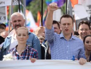 Justicia rusa aplaza juicio de apelación del opositor Navalni al #24May