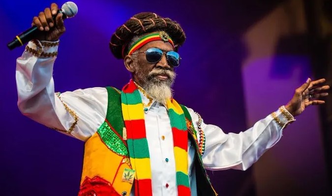 Muere Bunny Wailer a los 73 años, leyenda del reggae que tocaba con Bob Marley