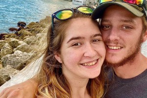 La trágica muerte de una joven después de quedar atrapada en la ventana de un hotel en Florida