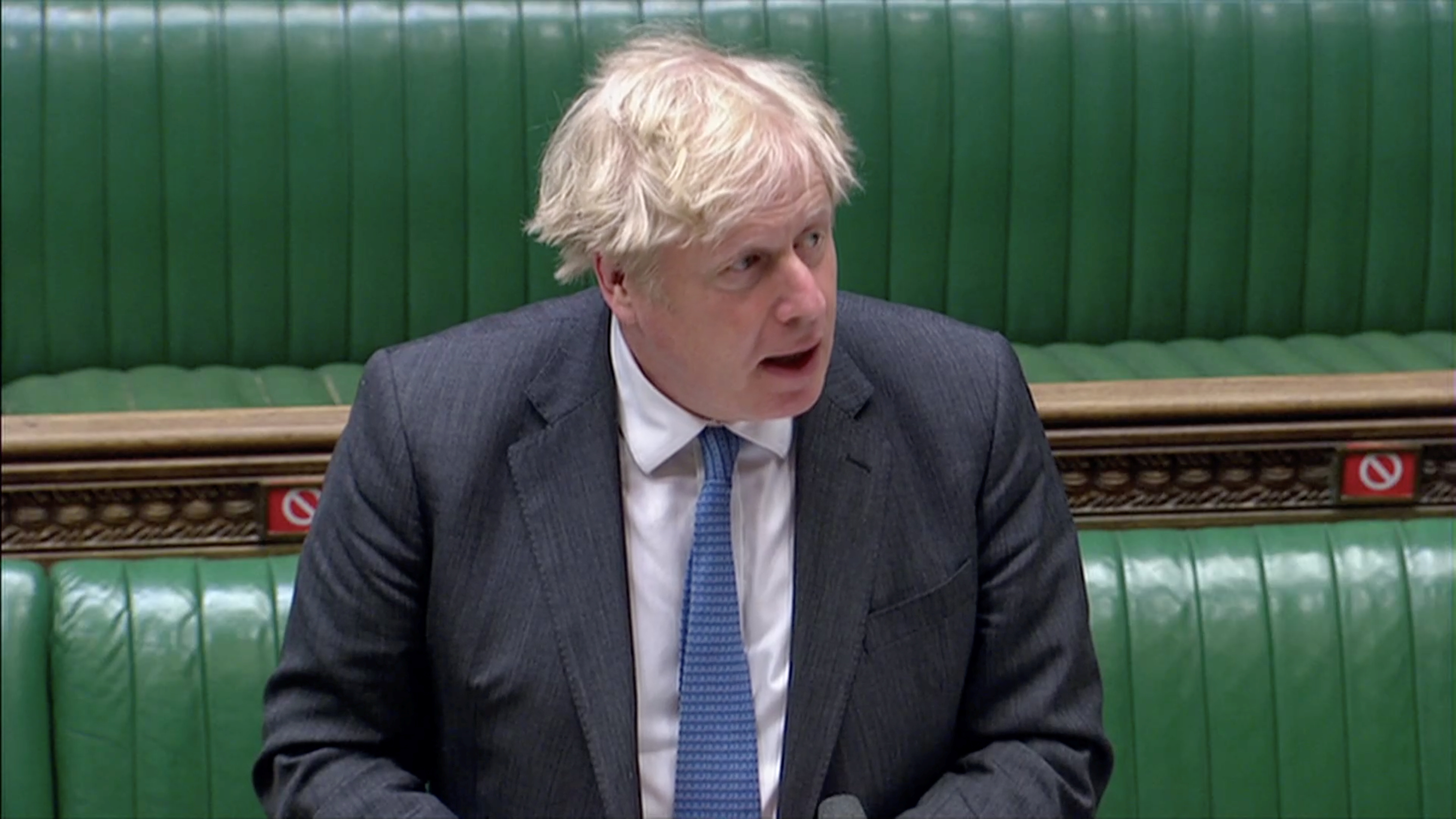 Filtraron VIDEO de Boris Johnson bailando en una de las polémicas fiesta que le amenazan