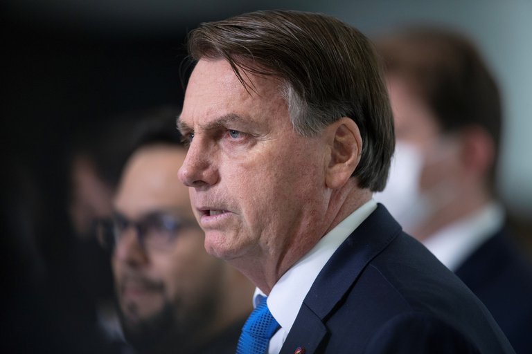 Bolsonaro asegura que declaración homosexual de gobernador es “para promover su candidatura” a las presidenciales
