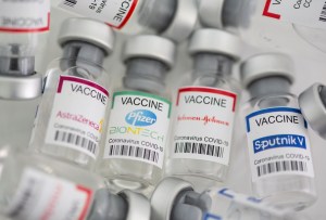 Científica jefe de la OMS critica desigualdad en vacunación antiCovid