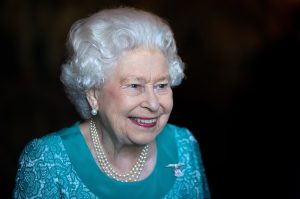 Con 95 años: La reina Isabel II se dio una escapada en su Range Rover 