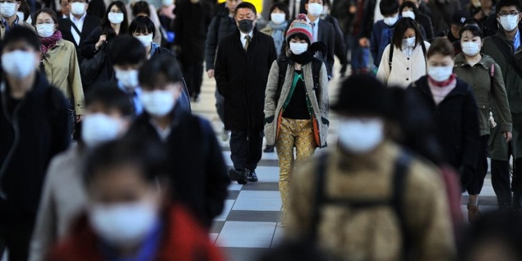 Japón extiende medidas de emergencia para combatir nuevos brotes de coronavirus