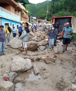 “Escuchamos un estruendo, una casa se derrumbó y al día siguiente supimos de los fallecidos”, el duro testimonio del deslave en Mérida