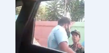 “¿Quieres ir preso?”: GNB retuvo a periodista en Los Teques mientras cubría proceso electoral (VIDEO)