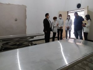 Poco personal y sin equipos: morgue del Hospital de Los Andes entró en terapia intensiva